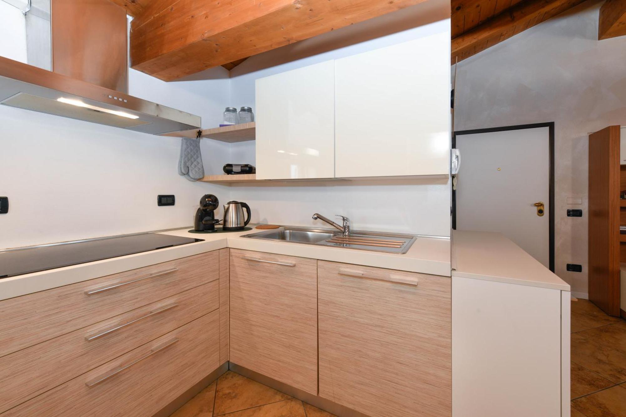 Wendy Apartment- Twobedroom & Pool & Parkprivatefree & Sports Desenzano del Garda Eksteriør billede
